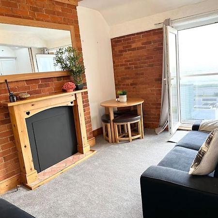 Coastline Retreats - Stunning Sea View Apartment, Netflix Bournemouth Eksteriør bilde